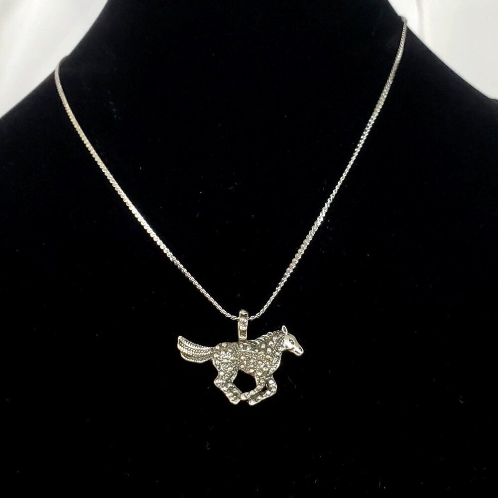 Silver-Tone Galloping Horse Pony Mustang Pendant Necklace Equestrian - Picture 4 of 11